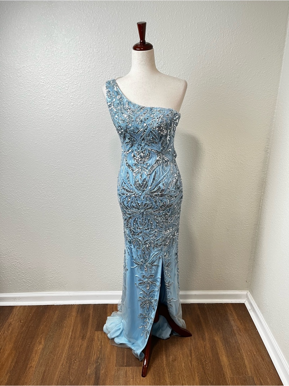 Ava Presley Slight Blur Beaded One Shoulder Ball Gown Size 4